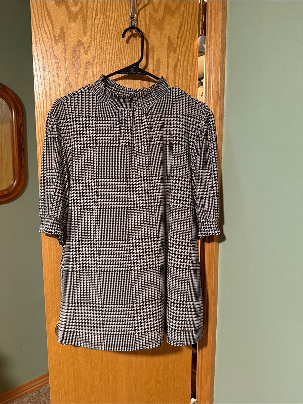 Anne Klein Black and White Plaid Mock Neck Blouse